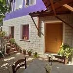 Ilia Gloria House Apartment