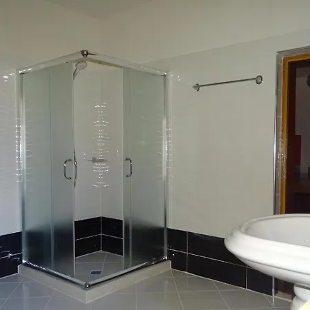 Ilia Gloria House Apartmán *