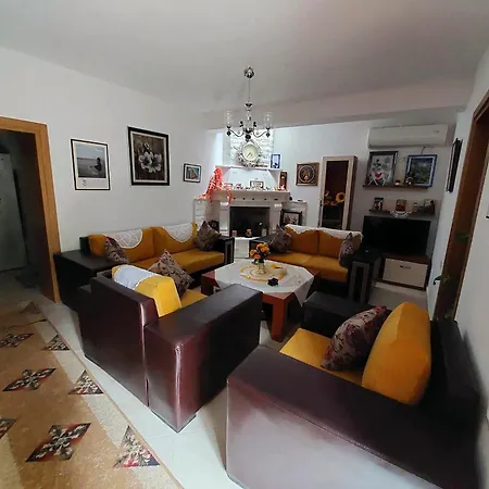 Apartment Ilia Gloria House