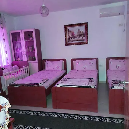 Ilia Gloria House * Berat