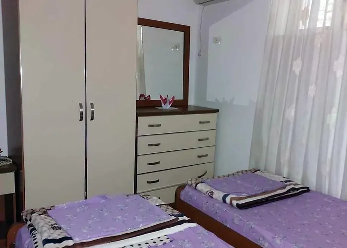 شقة Ilia Gloria House